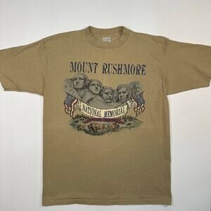 Vintage 1990’s Prairie Mountain Mount Rushmore National Monument Cotton Tee